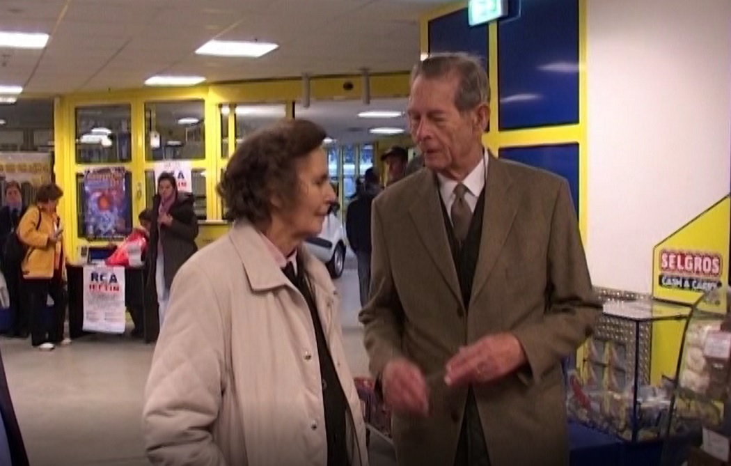 Regele şi Regina, printre oamenii de rând