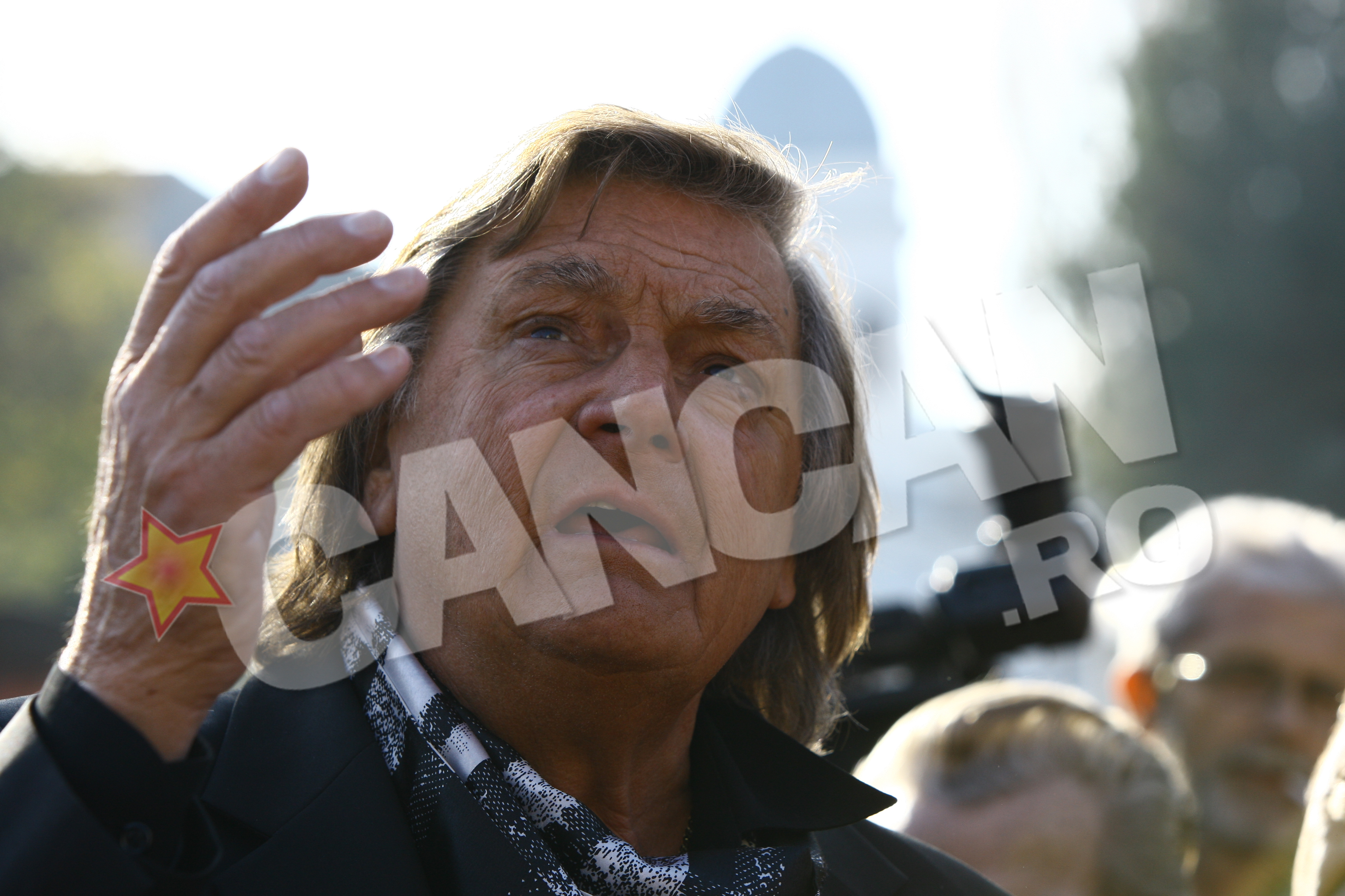 Florin Piersic a vorbit despre Iurie Darie ca despre un zeu. “A fost cel mai frumos actor al romanilor!”, a spus el foarte afectat.