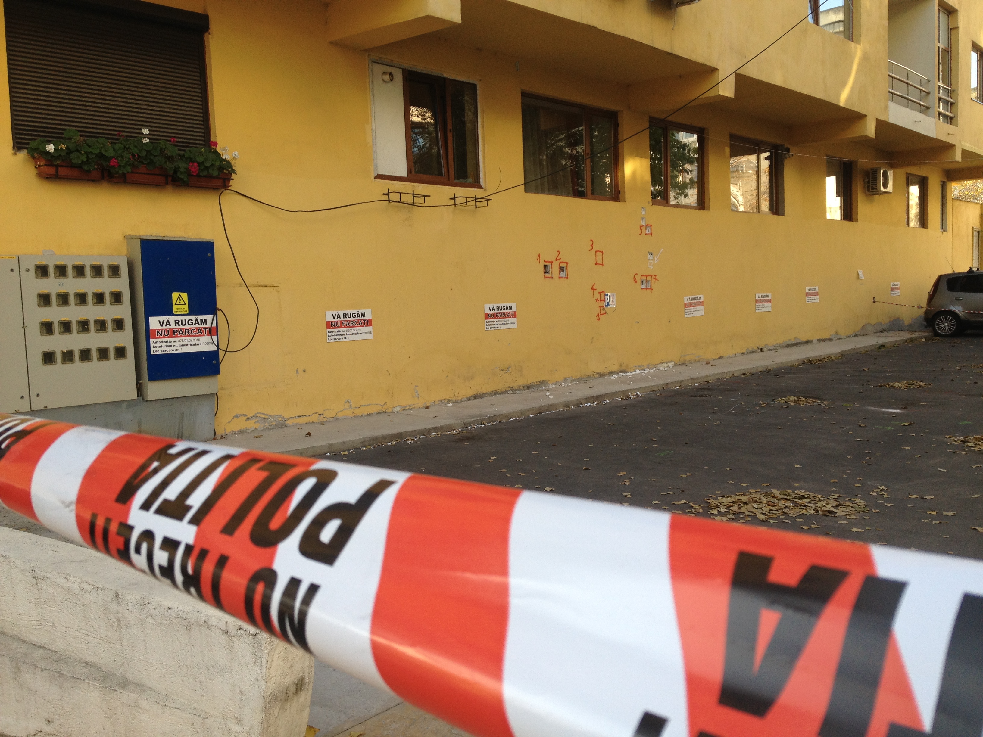 Vecinii au mai mult explicatii pentru atacul caruia Razvan i-a cazut victima. Apropiatii sunt inmarmuriti de durere