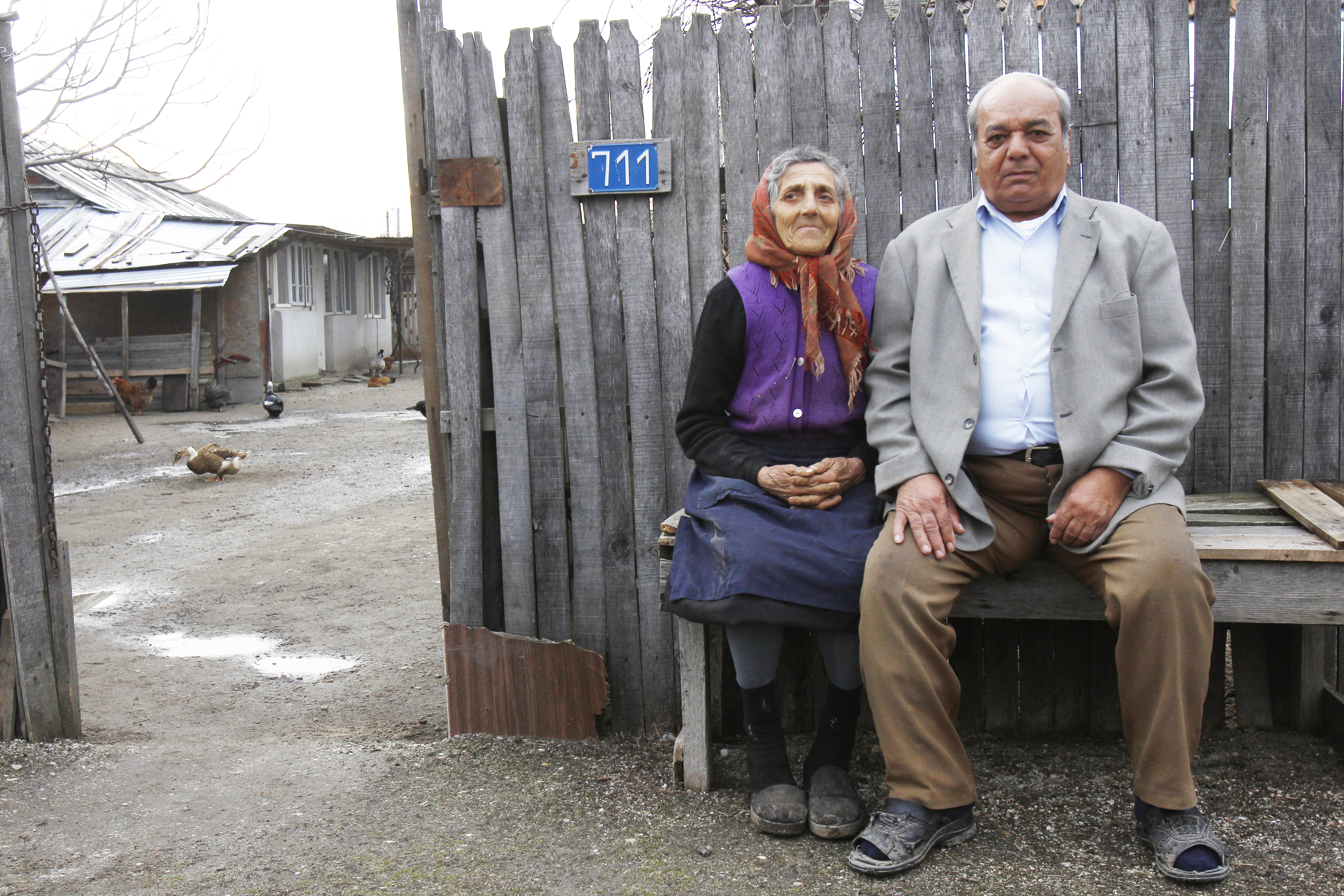 Nea Vasile alaturi de tanti Tita