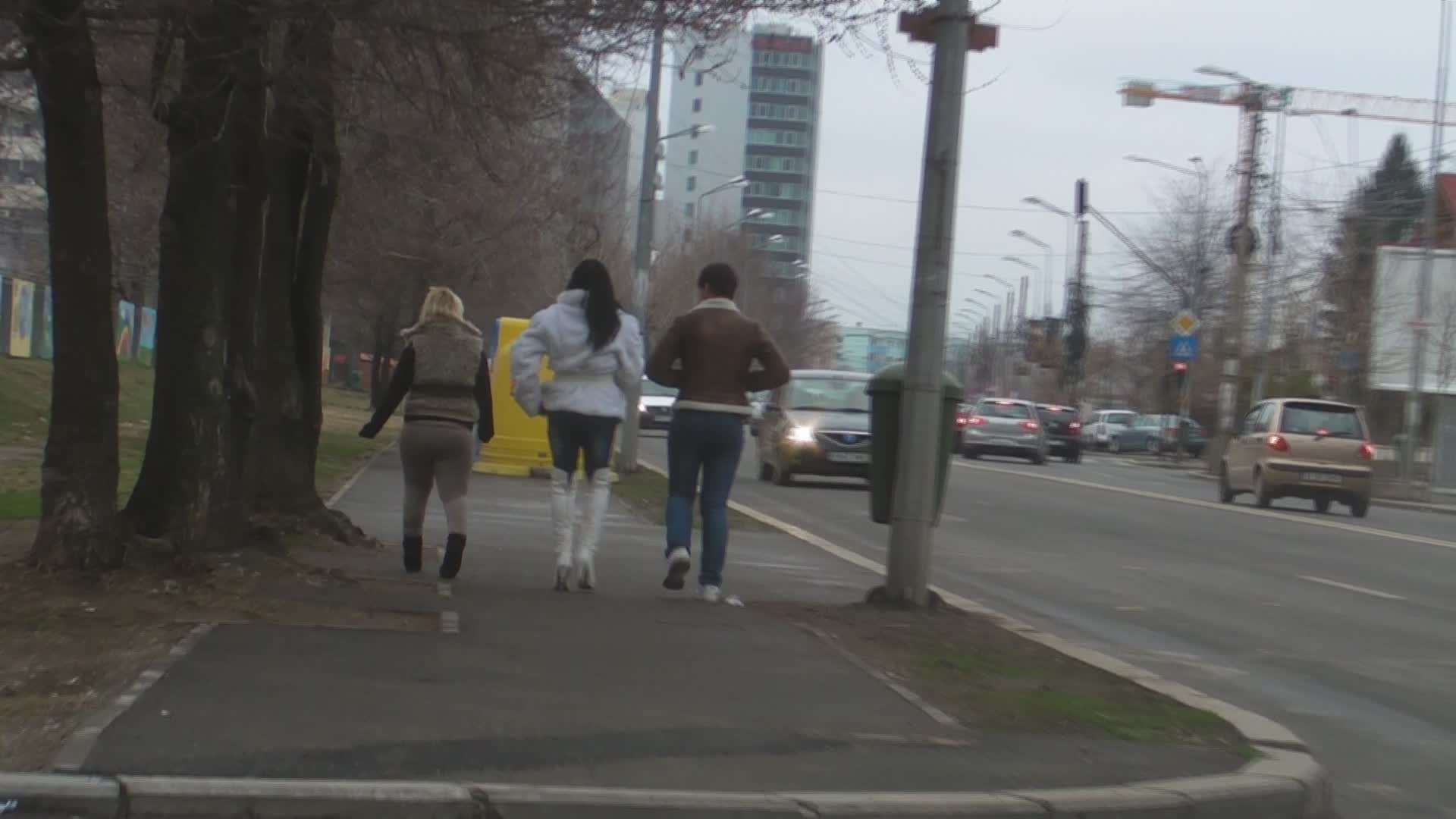 Fetele nu au reusit sa puna mana pe vreun client in zona Dorobanti