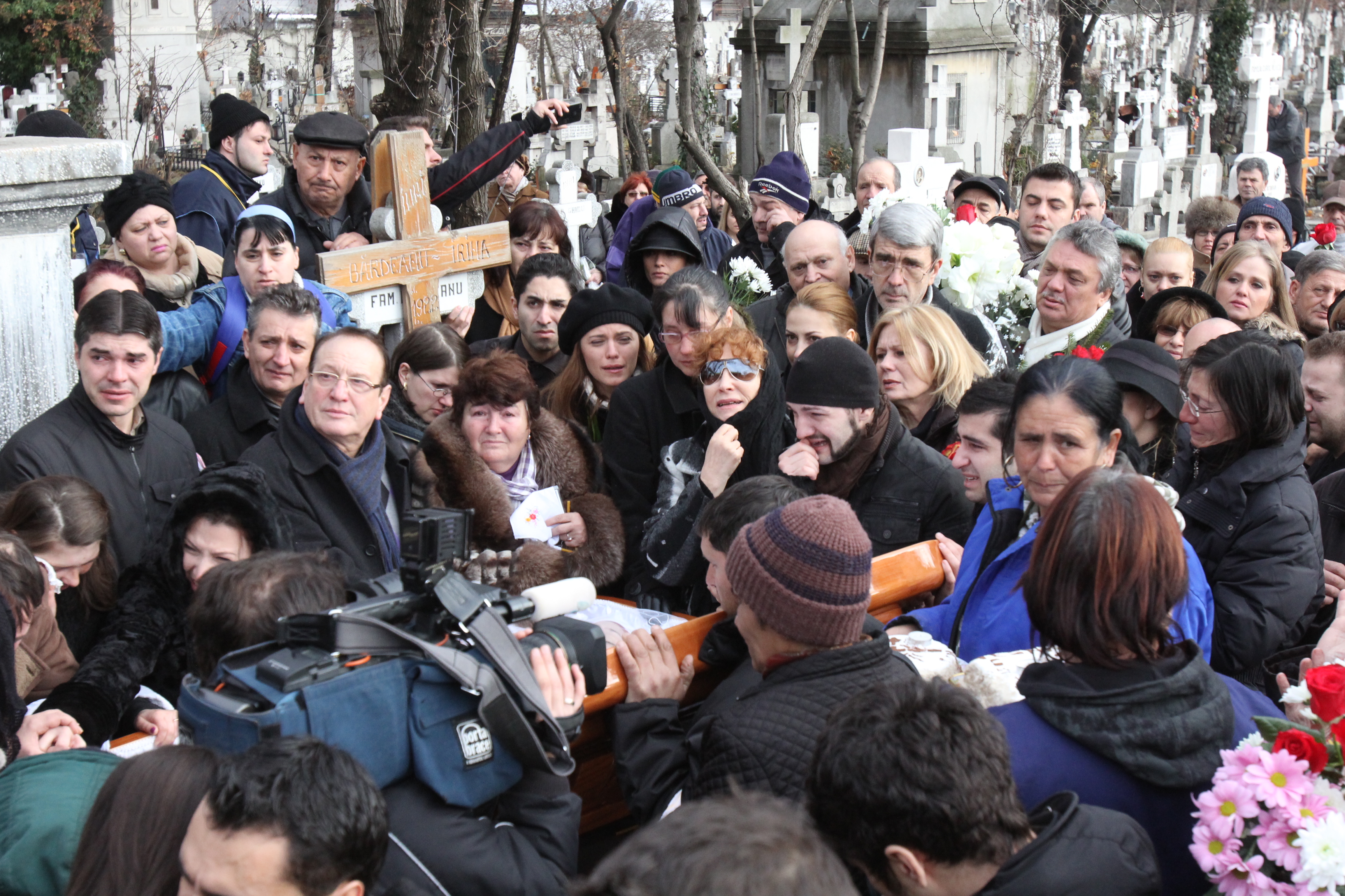 Inmormantarea Malinei Olinescu