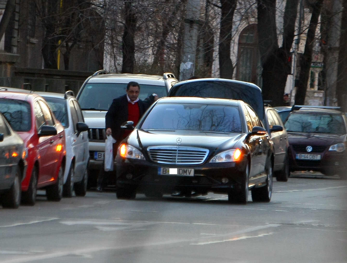 Primarul sectorului 5 nu renunta la Mertan nici daca are de facut drumuri scurte