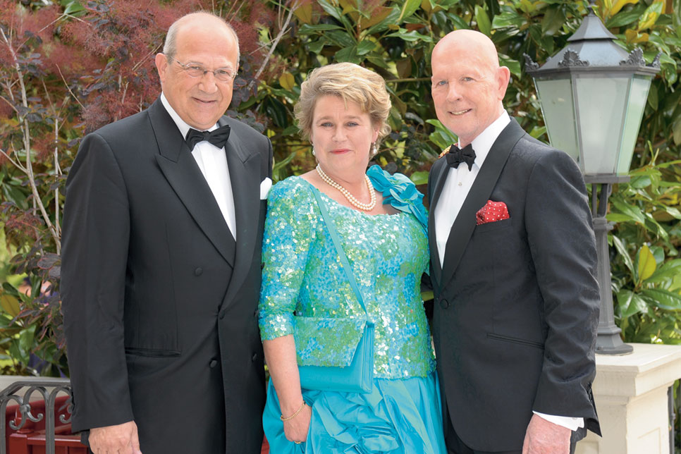 Contele Andreas von Bardeau impreuna cu sotia sa pintesa Anita von Hohenberg au in Romania afaceri de zeci de milioane de euro