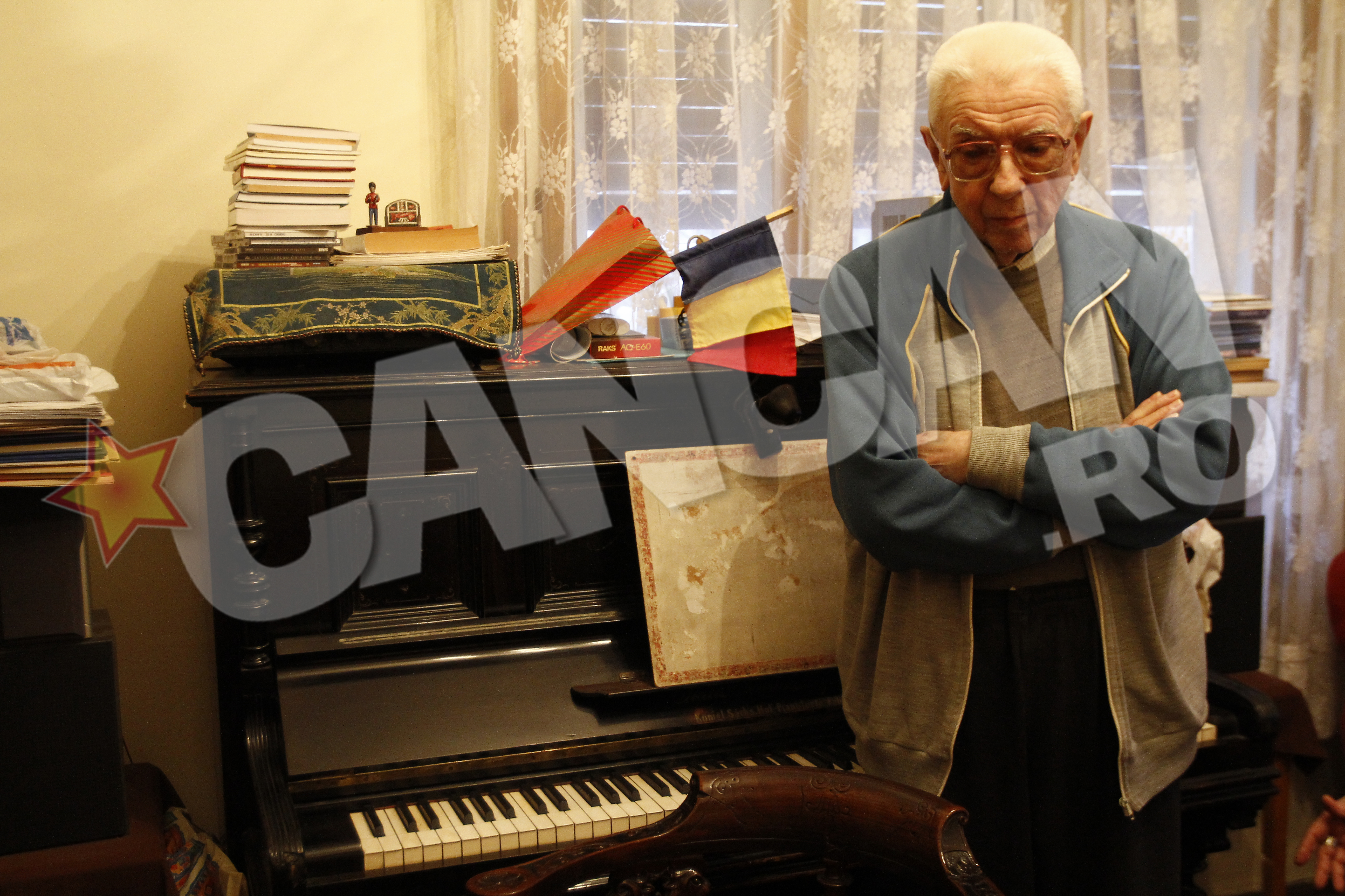 Temistocle Popa e decis sa arunce in strada inclusiv pianul la care a lucrat o viata intreaga