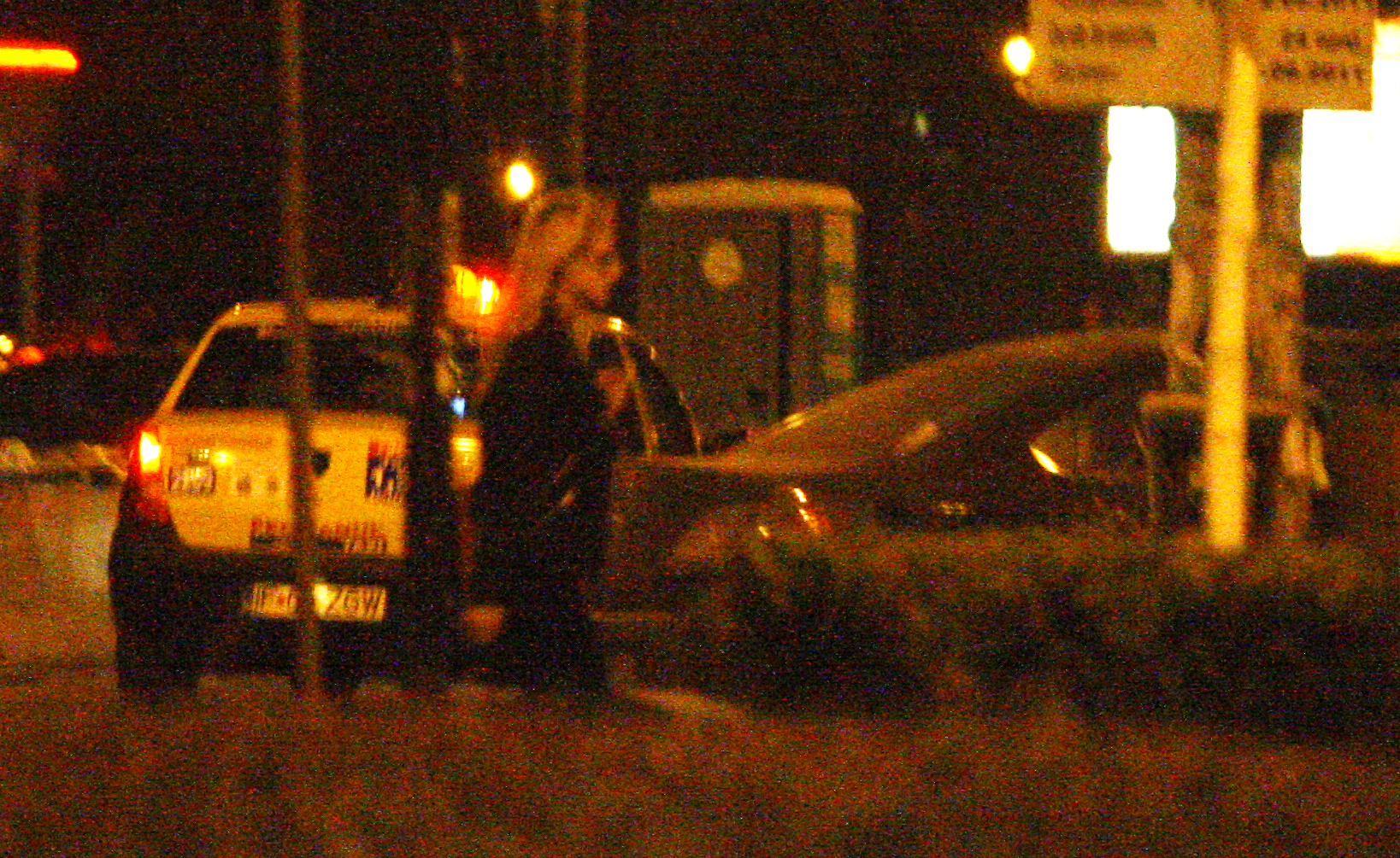 Isabela, sotia lui Nicolas Pisapia lucreaza la o clinica medicala privata