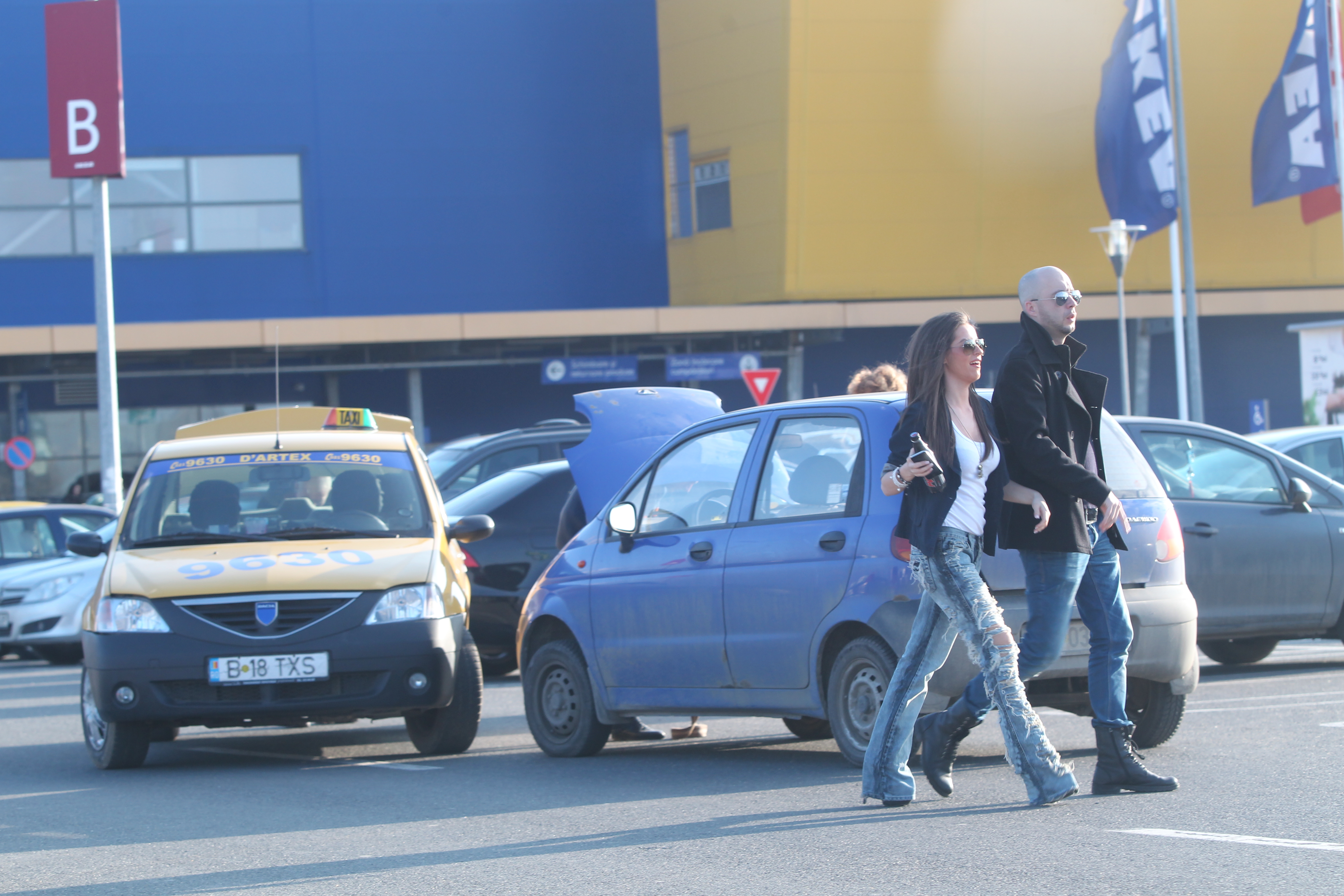 Johannes se pregateste de insuratoare