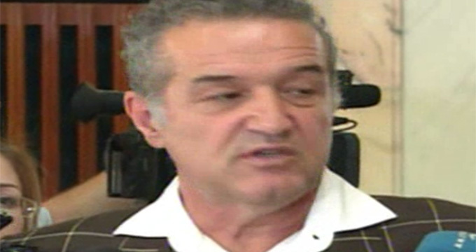 Gigi Becali - 3