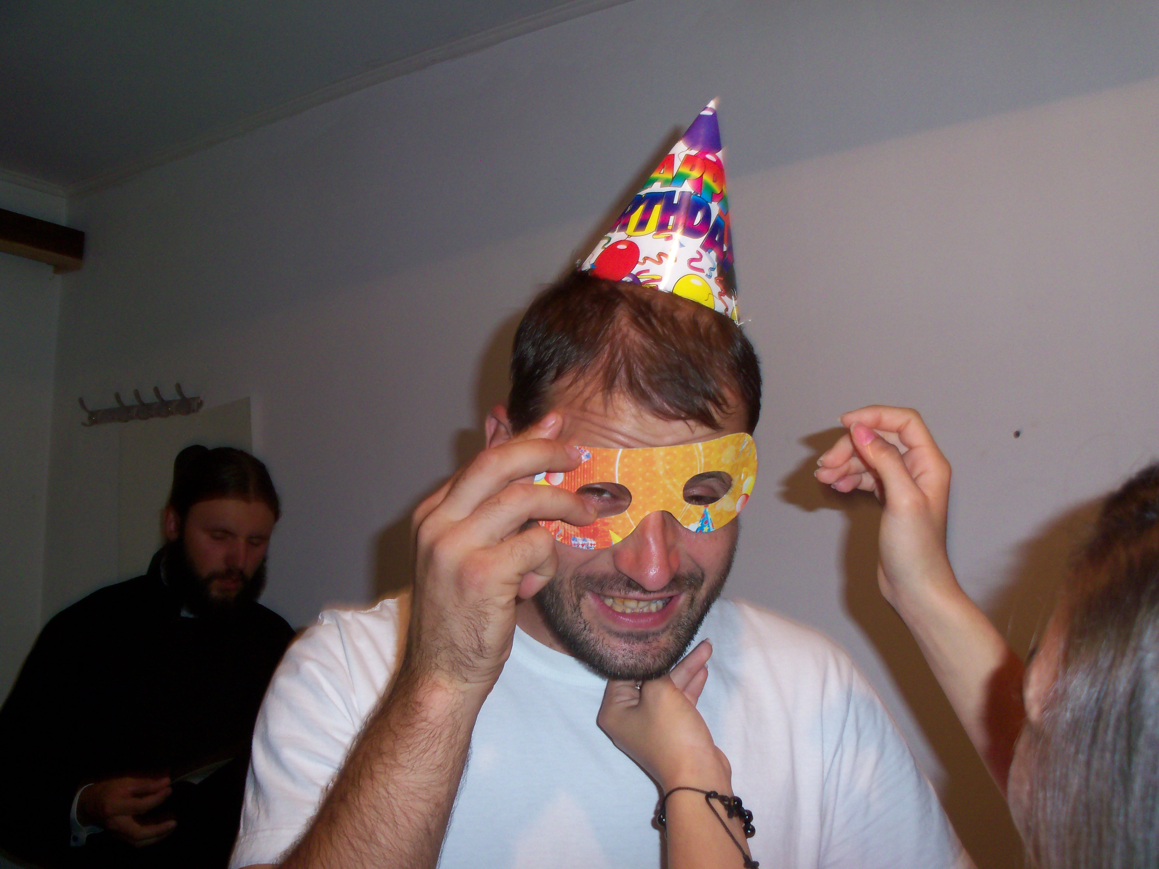 Cei doi calugari au petrecut