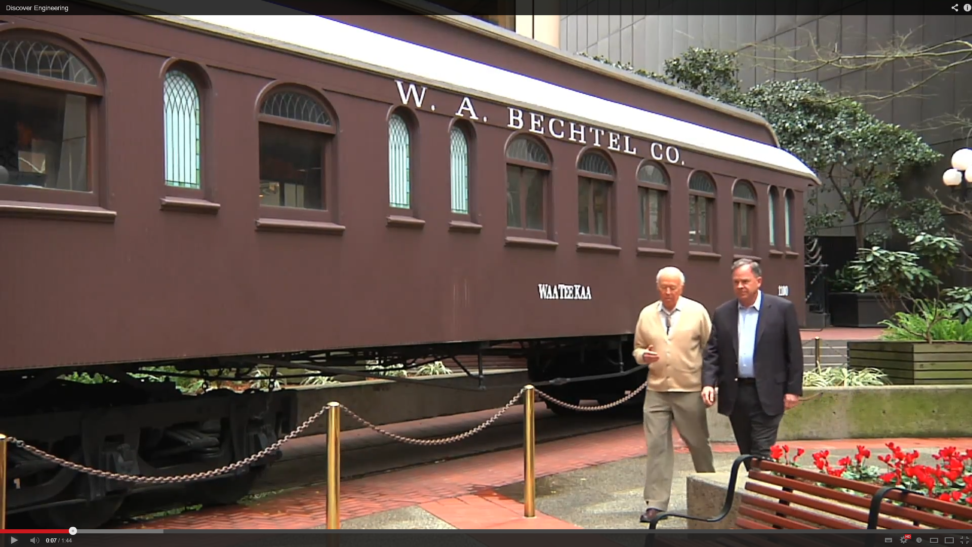 Sefii cei mari ai companiei, Bechtel senior si fiul sau, Riley P. Bechtel