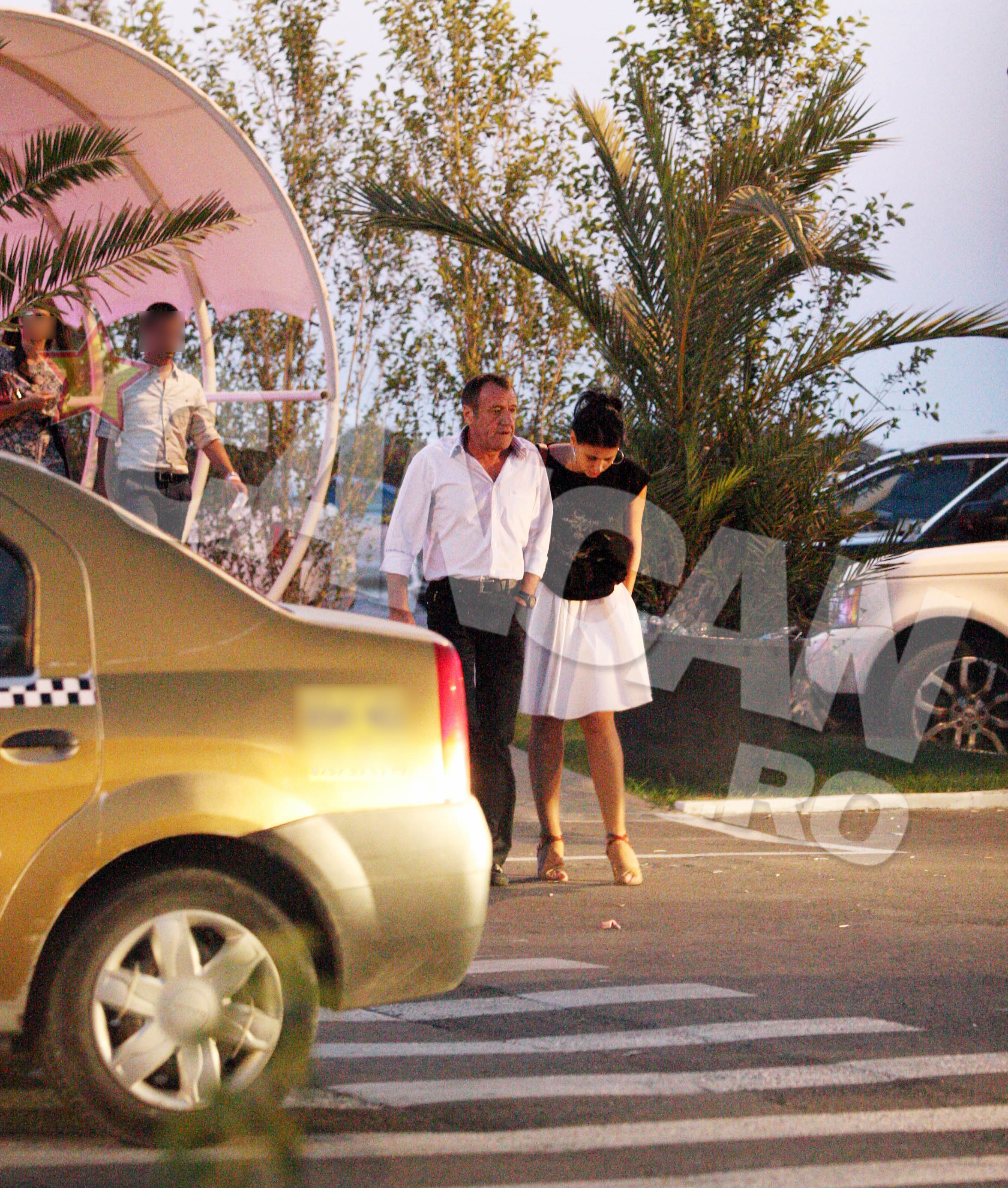 Costel Constanda si Andreea Pana ies impreuna din club in zori