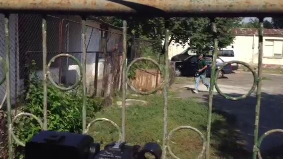 Vagabonzi fugariti cu arme - 3