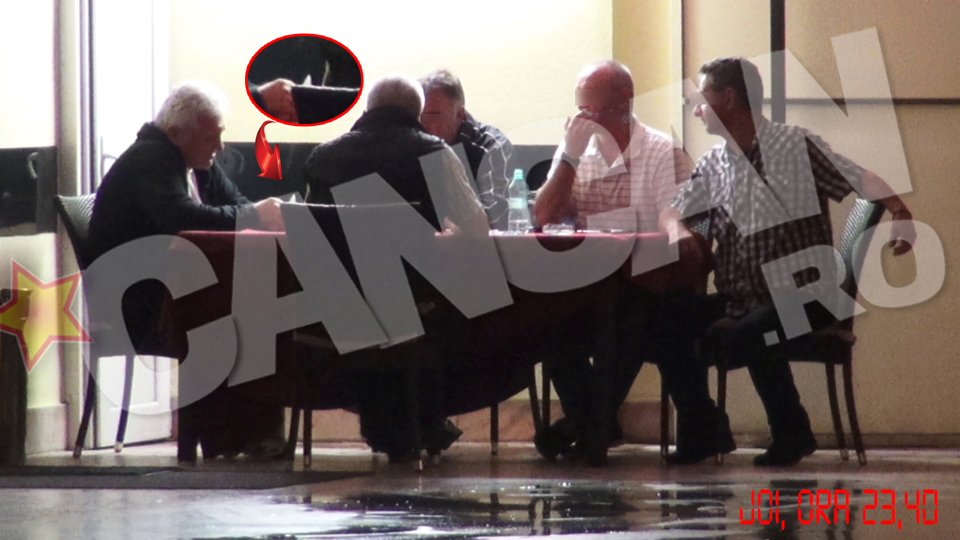 Impresarul a amestecat cartile cu talent, asa ca la final a fost multumit de mana pe care si-a facut-o