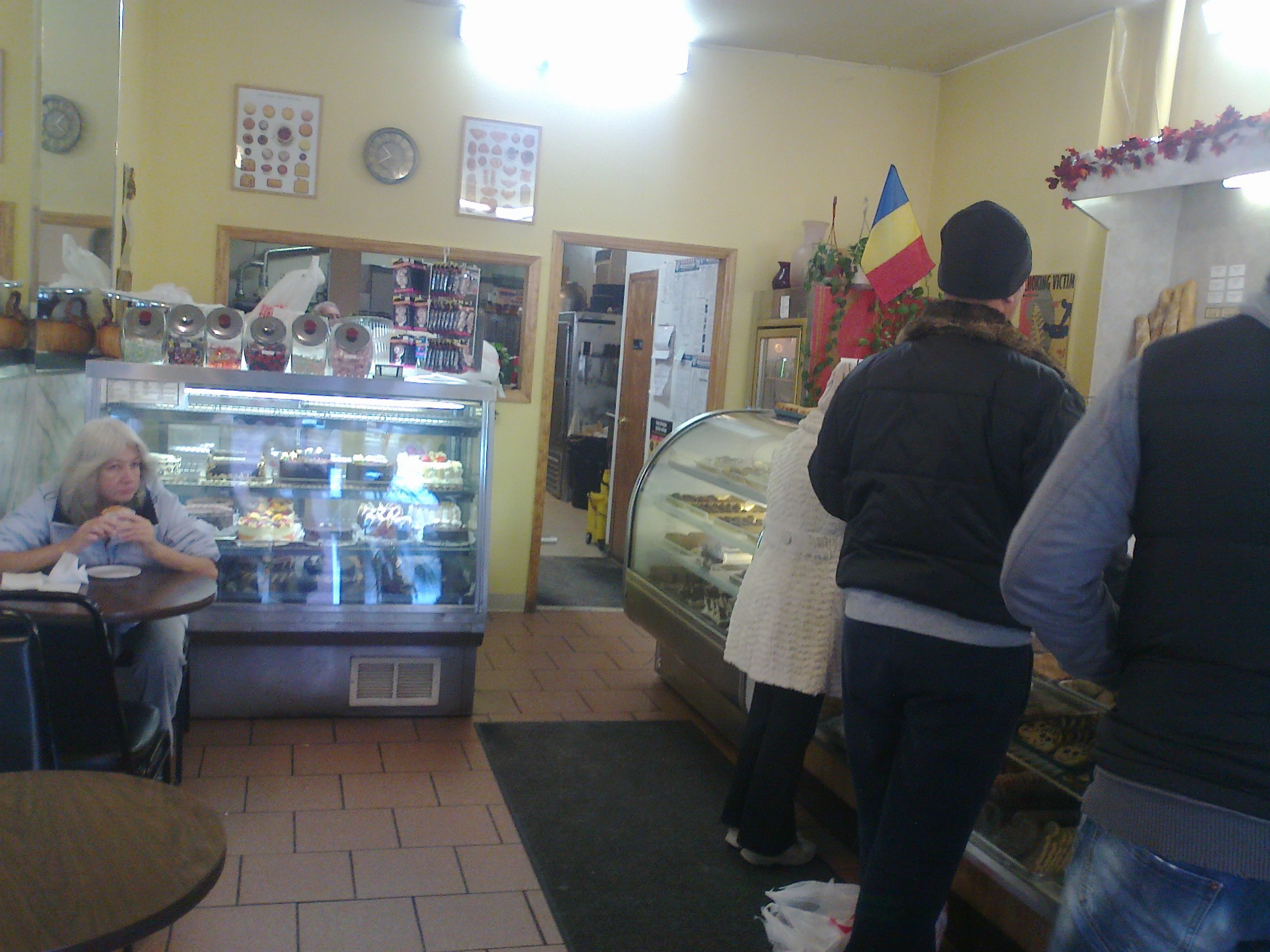 Americanii si romanii se bat pe cozonacii facuti de Ion Nita