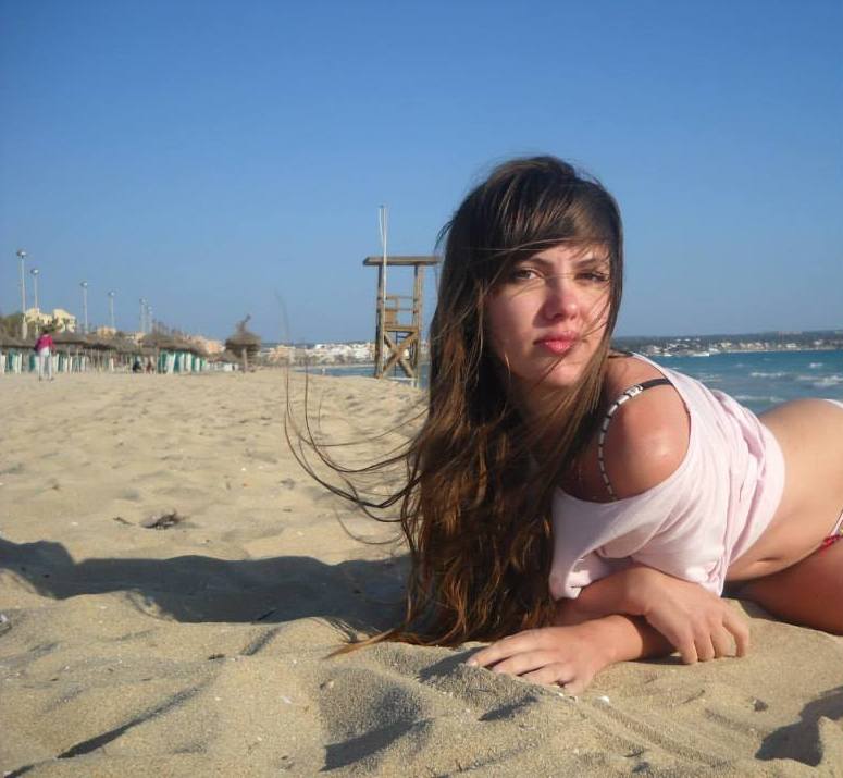 Tanara are dimensiuni aproape perfecte, 85-60-90