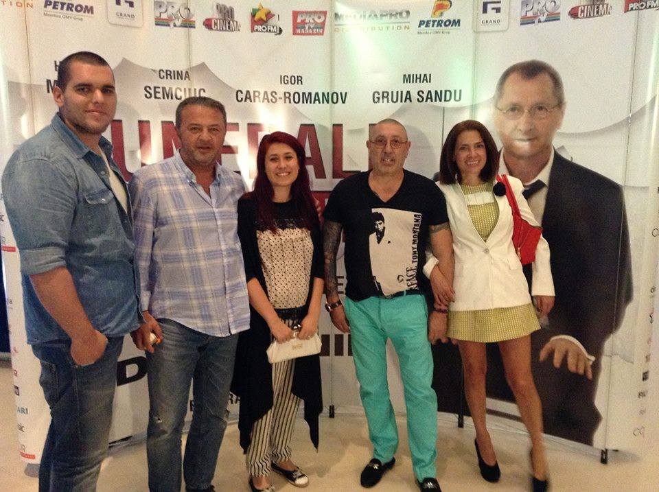 Cora Mizil stie sa-si puna in valoarea formele