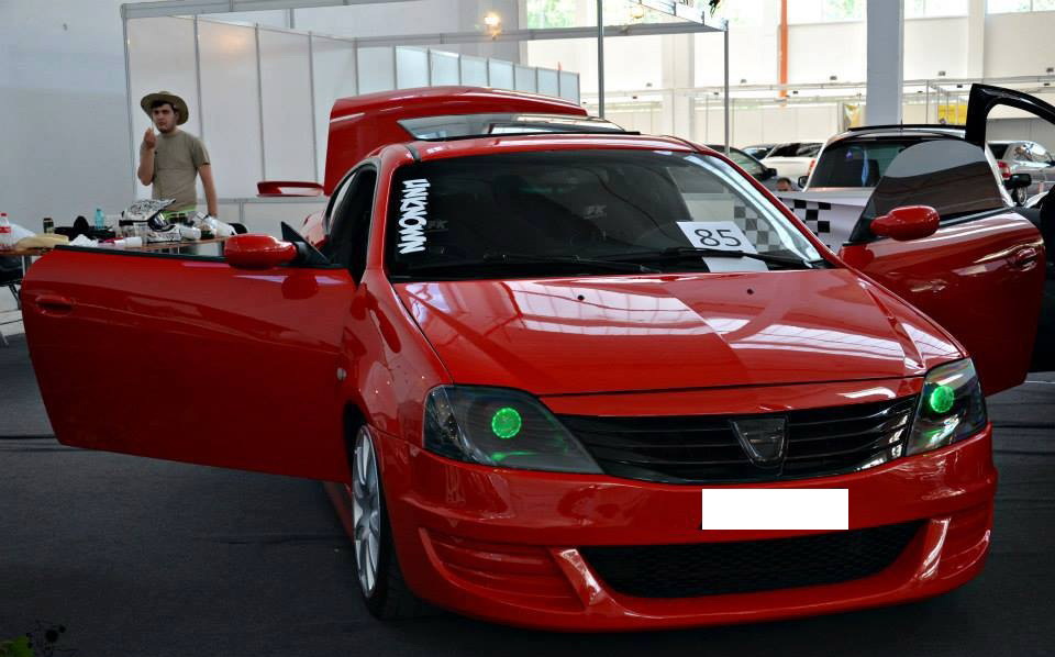 Masina a participat la nenumarate concursuri si expositii auto, unde a castigat de fiecare data cate un premiu