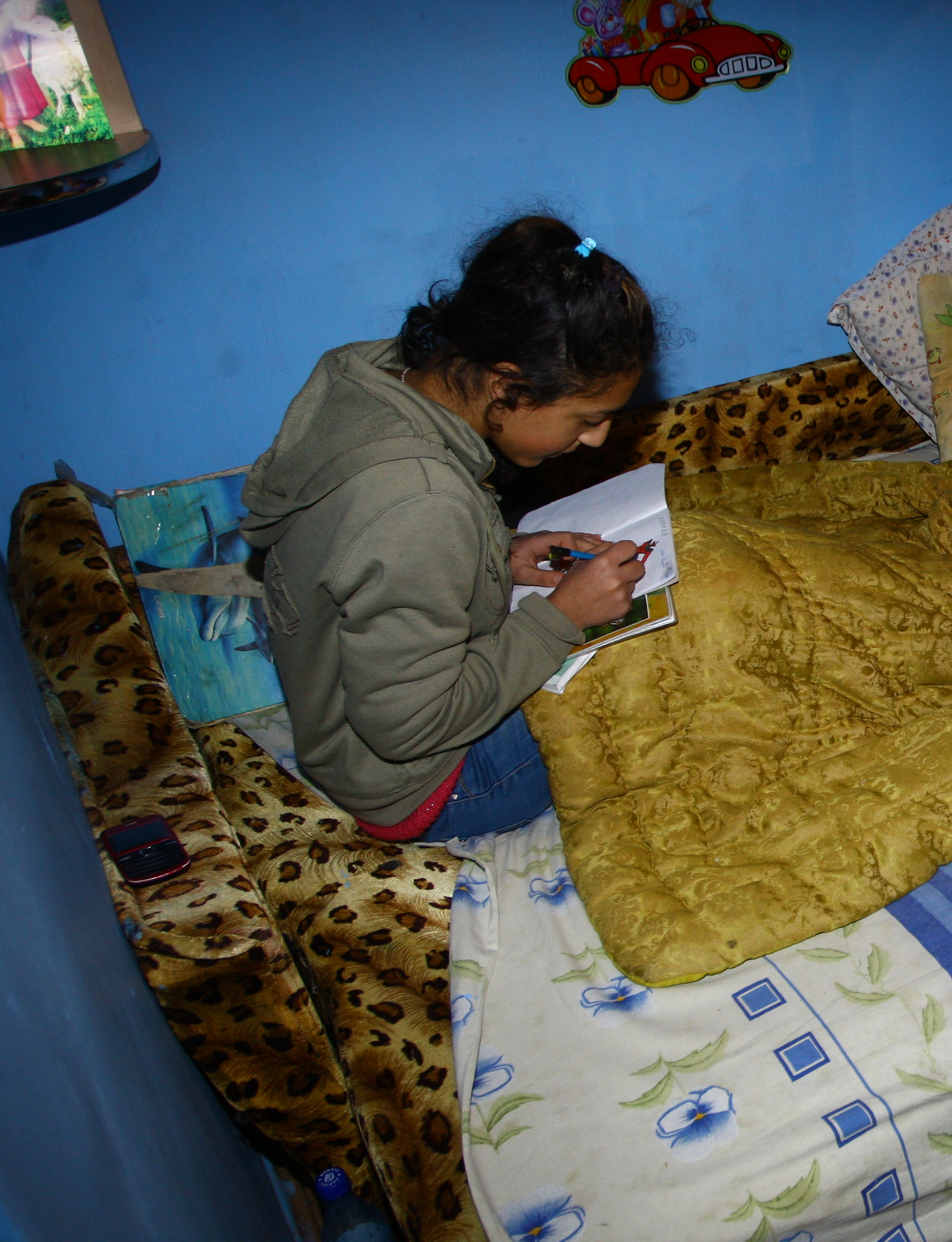 Fetita bolnava de epilepsie viseaza sa ajunga avocat