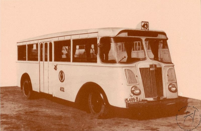 Un autobuz Renault din 1925