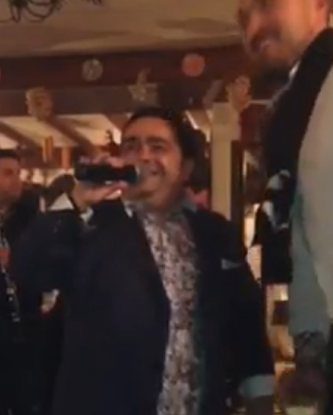 Adi Minune i-a cantat baiatului doctorului Ciomu