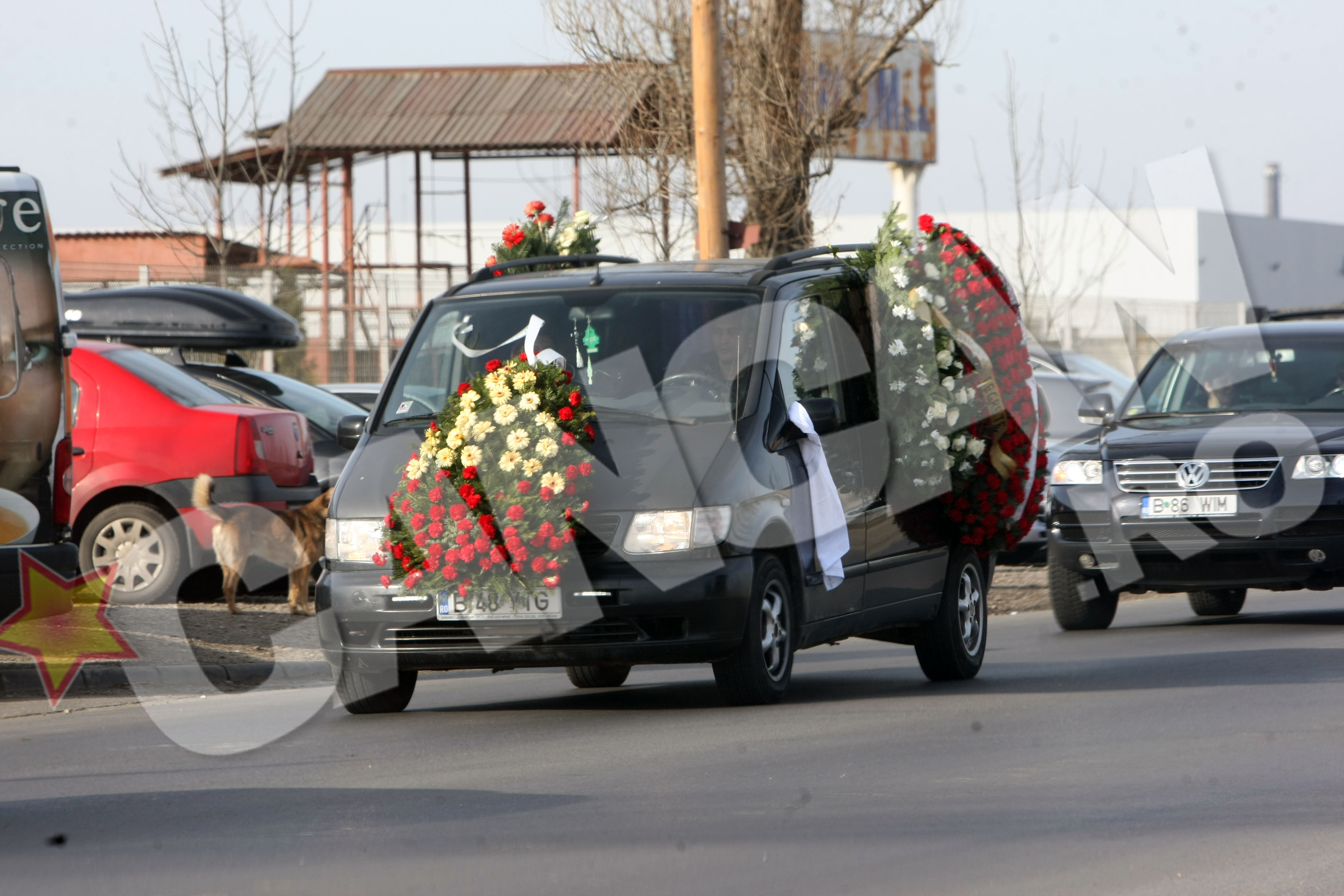 Coloana mortuara impresionanta a atras atentia tuturor trecatorilor