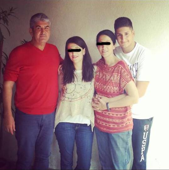 Gabriel Oprea alaturi de fiul sau