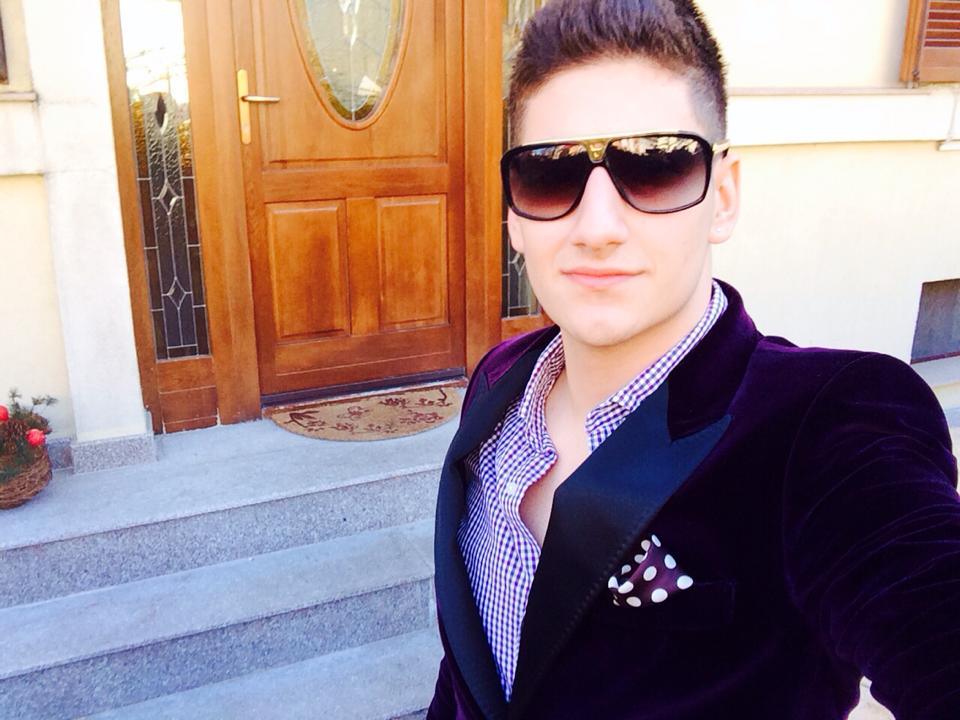 Gabriel Oprea Jr. a fost selectat de Adina Buzatu sa participe in prezentarea ei de la Cluj