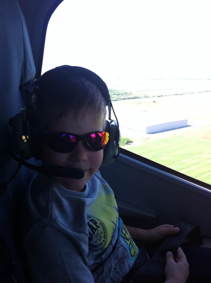 Albert vrea sa se faca pilot