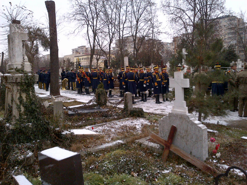 Adrian Iovan va fi inrgopat cu onoruri militare