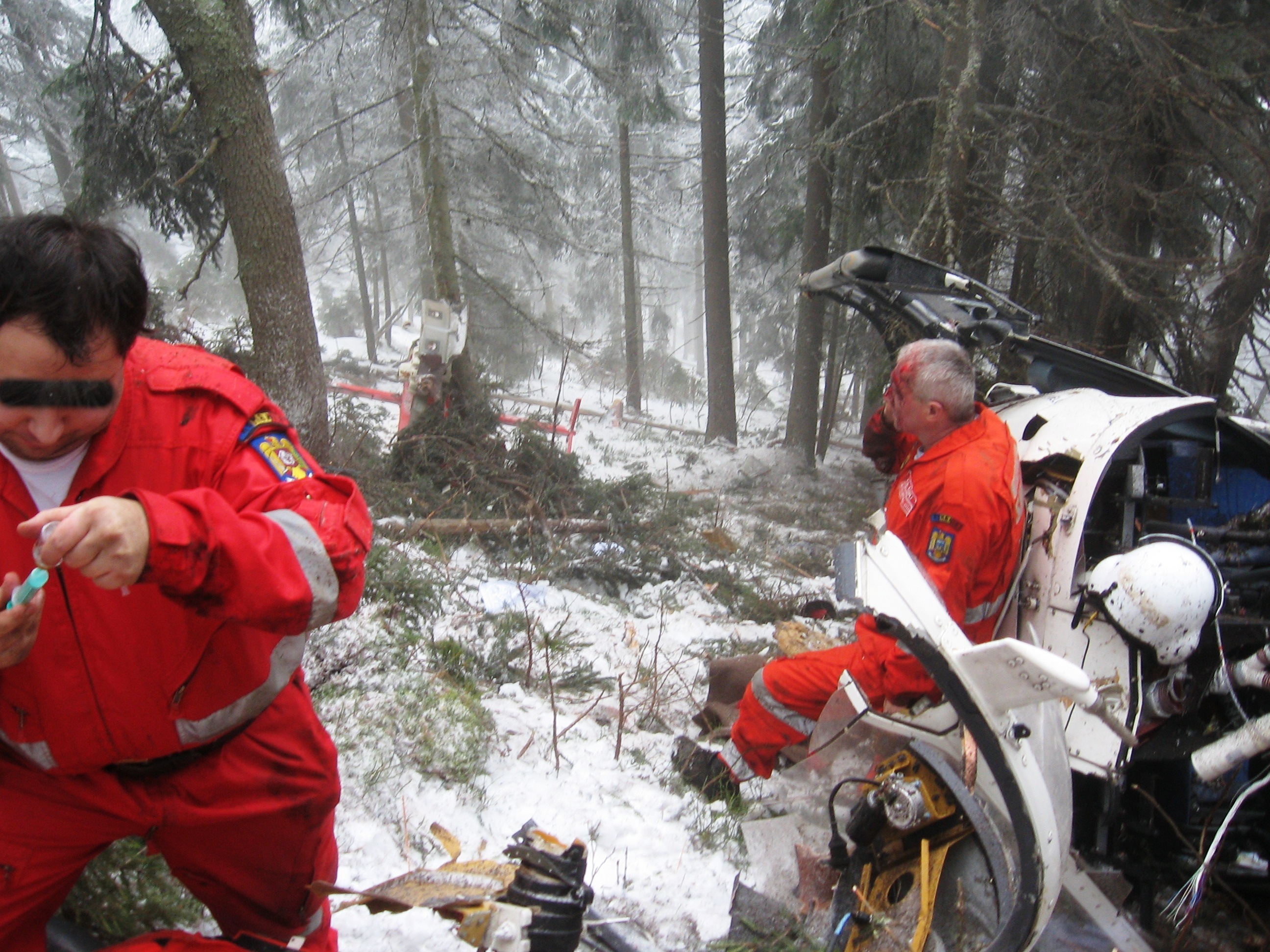 Eorul Romeo Lupu a reusit sa puna elicopterul pe versant fara pierderi omenesti