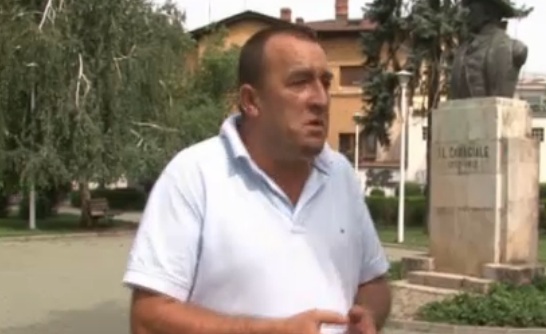 Cantemir este convins ca angajatii bancii l-au praduit