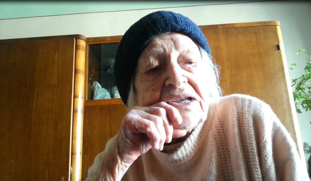 Femeia ne-a spus ca secretul longevitatii sale este faptul ca a crescut in salbaticie