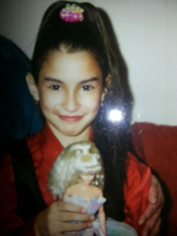 Dupa ce a inceput sa defileze pe podiumul de la Palatul National al Copiilor, Maria a trecut la inot de performanta