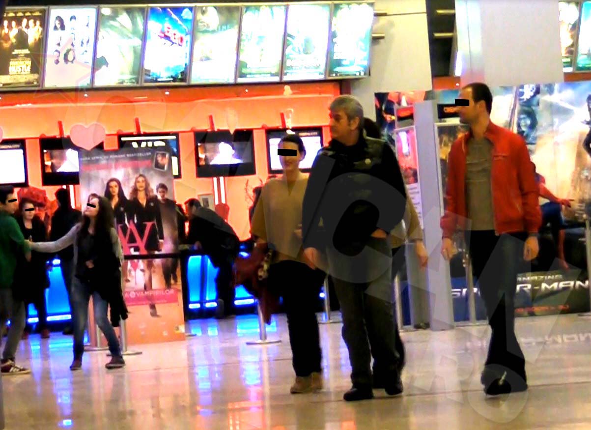 cei doi au mai fost insotiti de un cuplu