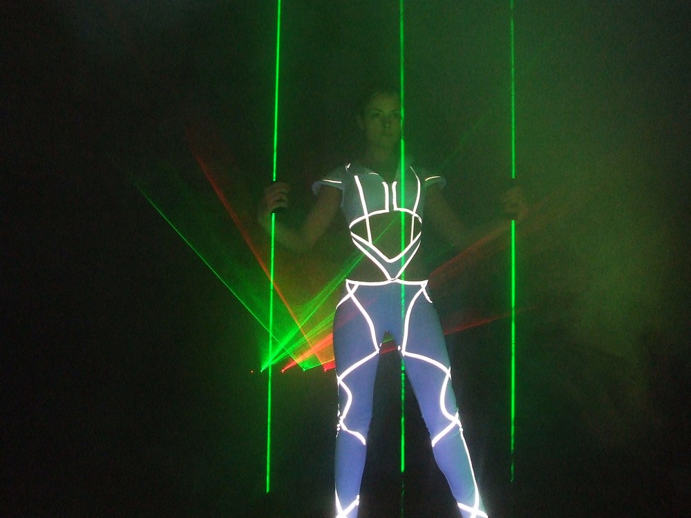 Cristina se pregateste intens pentru un nou show de magie