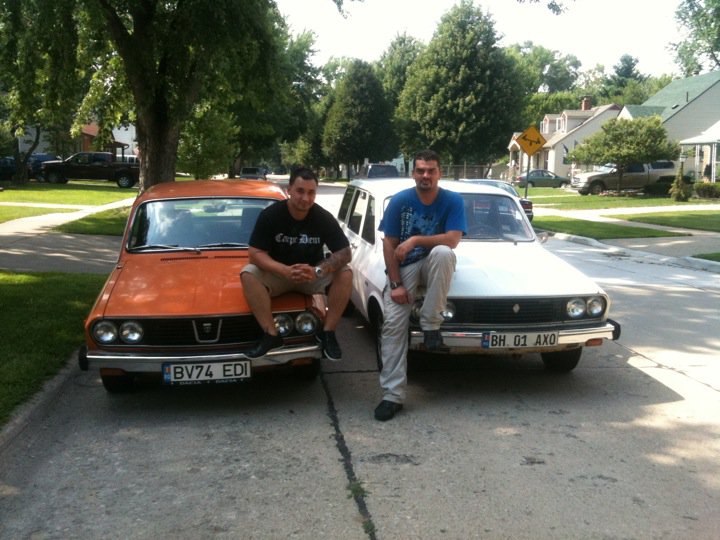 Romanaul este bun prieten cu Edy, brasoveanul care a facut furori in New York cu Renault transformat in Dacie