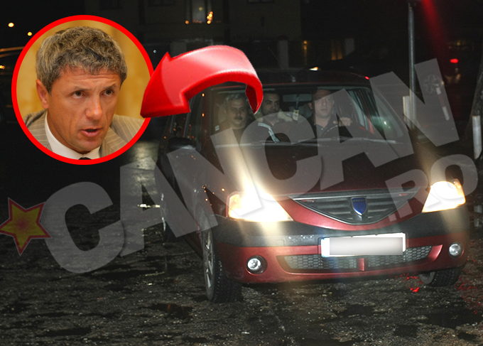 Apoi, a iesit Loganul politistilor. In spate se afla Gica Popescu