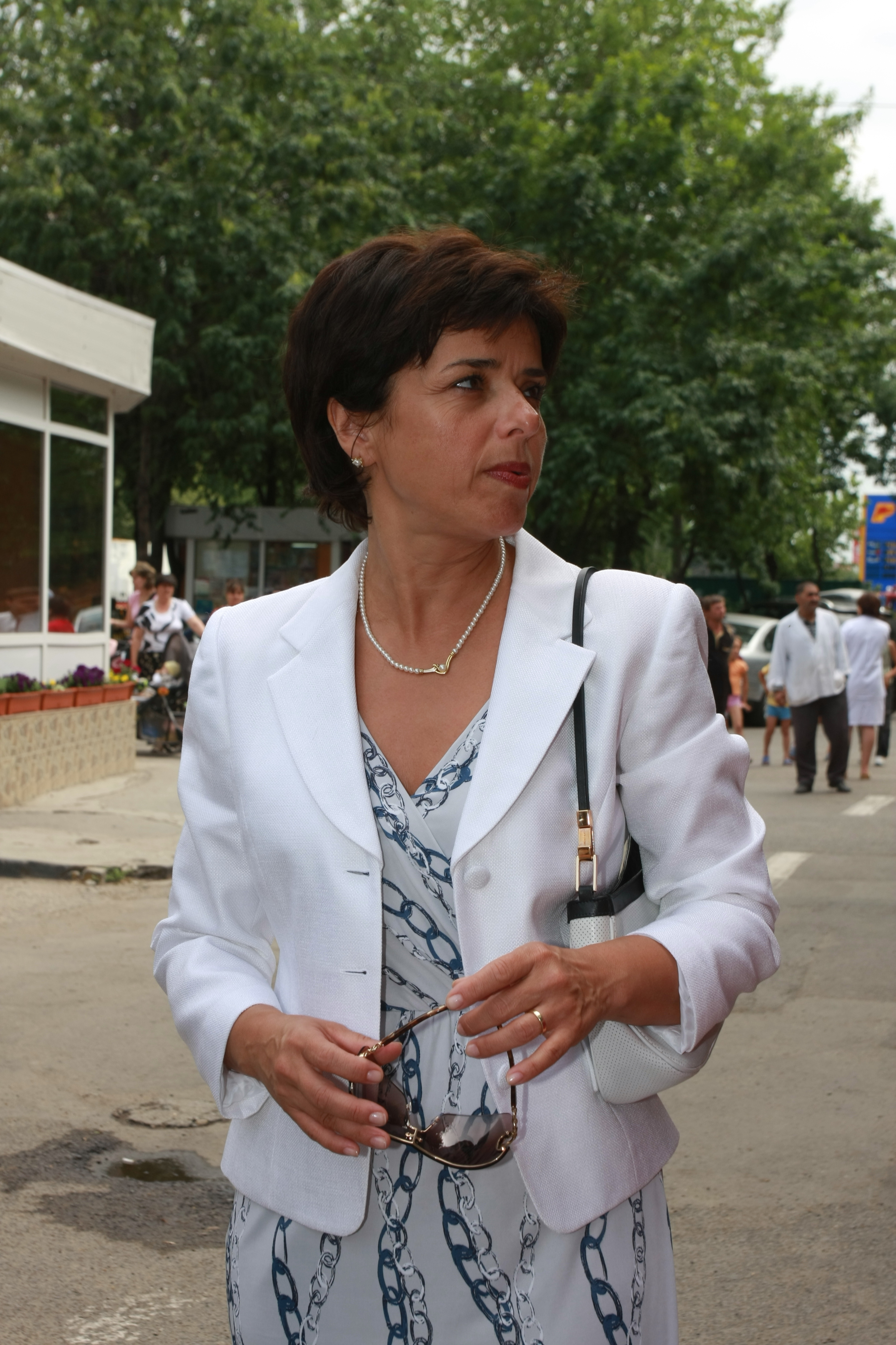 Cristiana, sotia lui George Copos