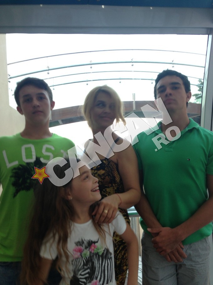 Familia lui Leonard Doroftei