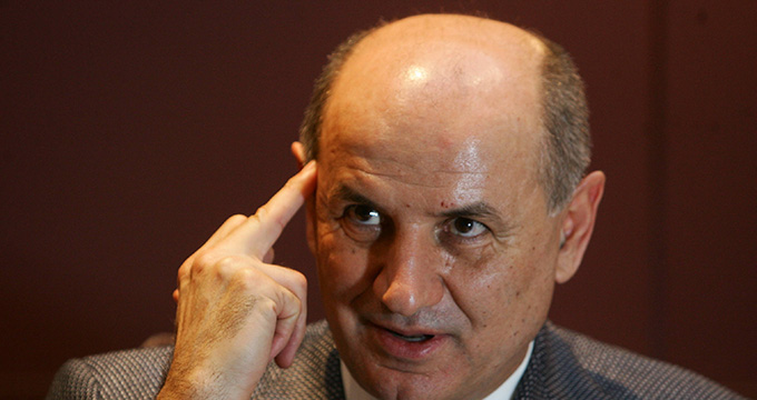 Detinutii de la Rahova spun ca George Copos este vinovat pentru situatia in care a ajuns echia de fotbal Rapid