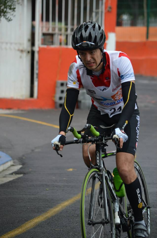 Artistul va participa toamana viitoare particip la un concurs de ultra triathlon, unde are de facut 10 Iron Man in zece zile. Asta inseamna un triatlon foarte popular, unde se inoata 3,8 km, se parcurge cu bicileta o distanta de 180 de kilometri si se alearga un marataon, iar asta se multiplica de zece ori