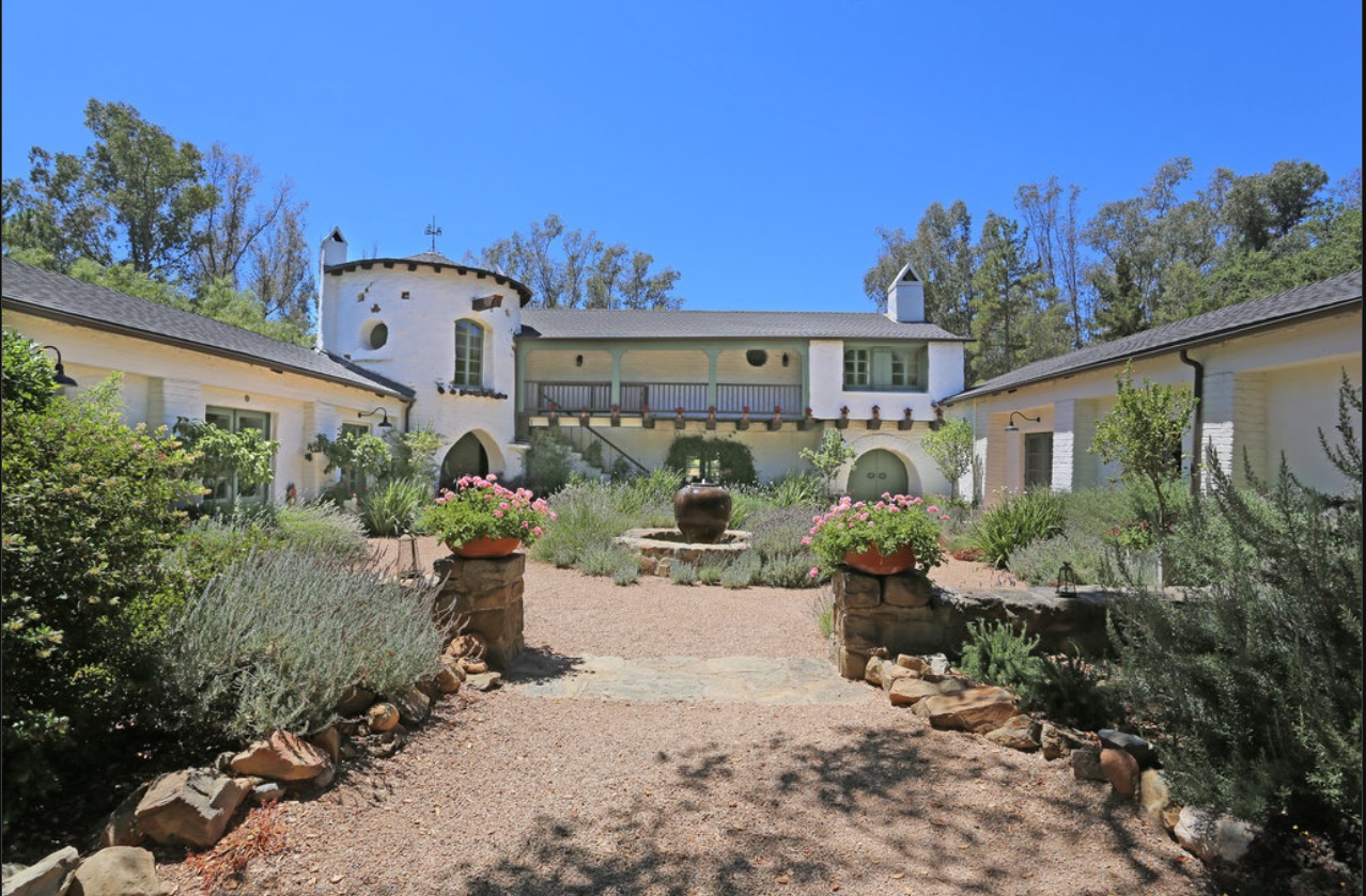 Casa actritei Reese Witherspoon este mai ieftina decat cea mai scumpa proprietate din Capitala