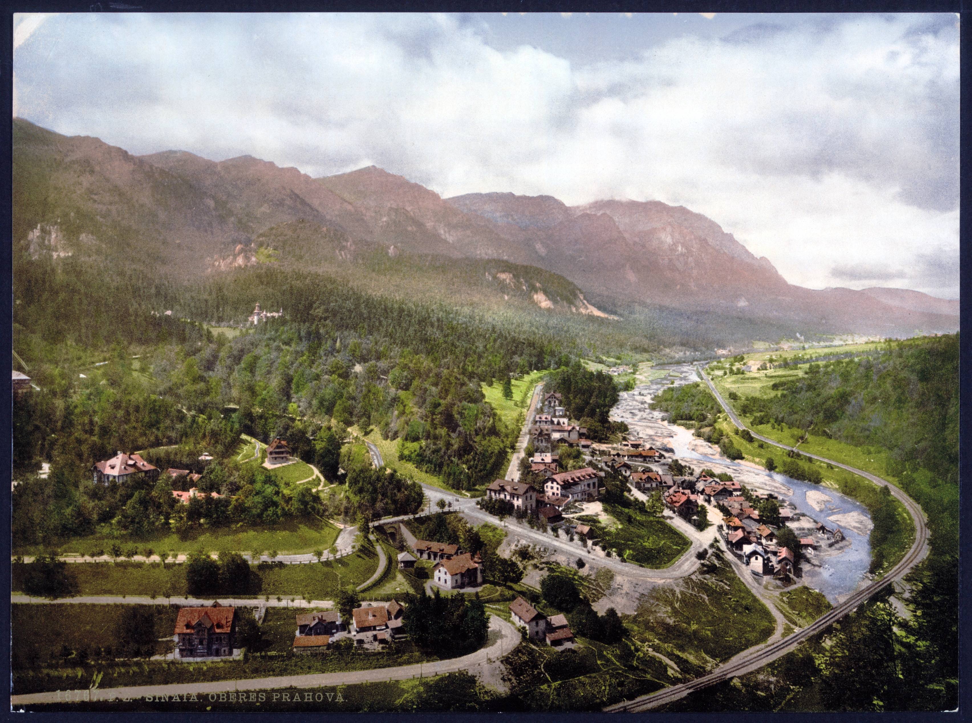 Vezi ce oferte sunt de 1 Mai si Paste pe Valea Prahovei