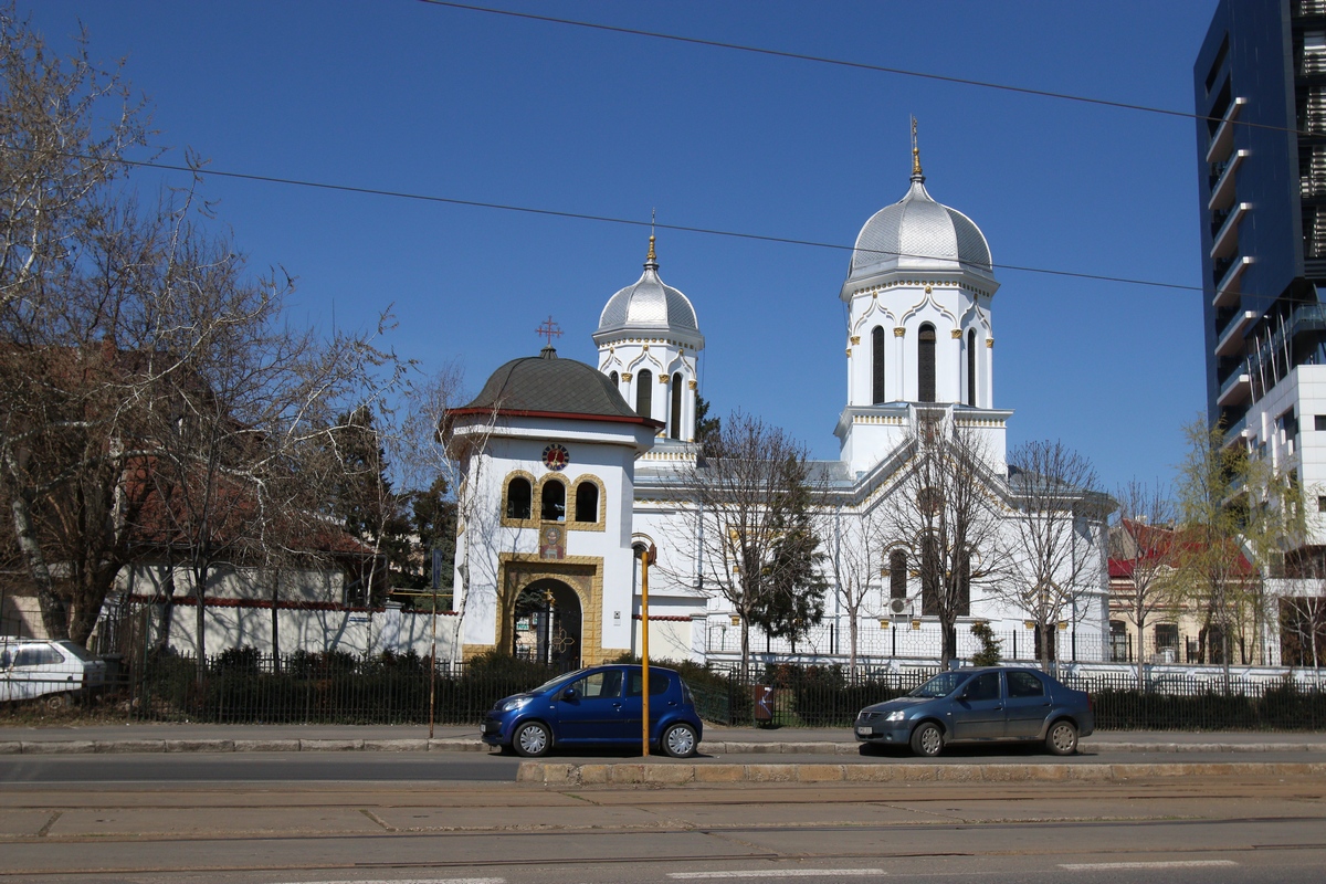 La biserica Sfantul Mina vin foarte multe vedete sa se roage
