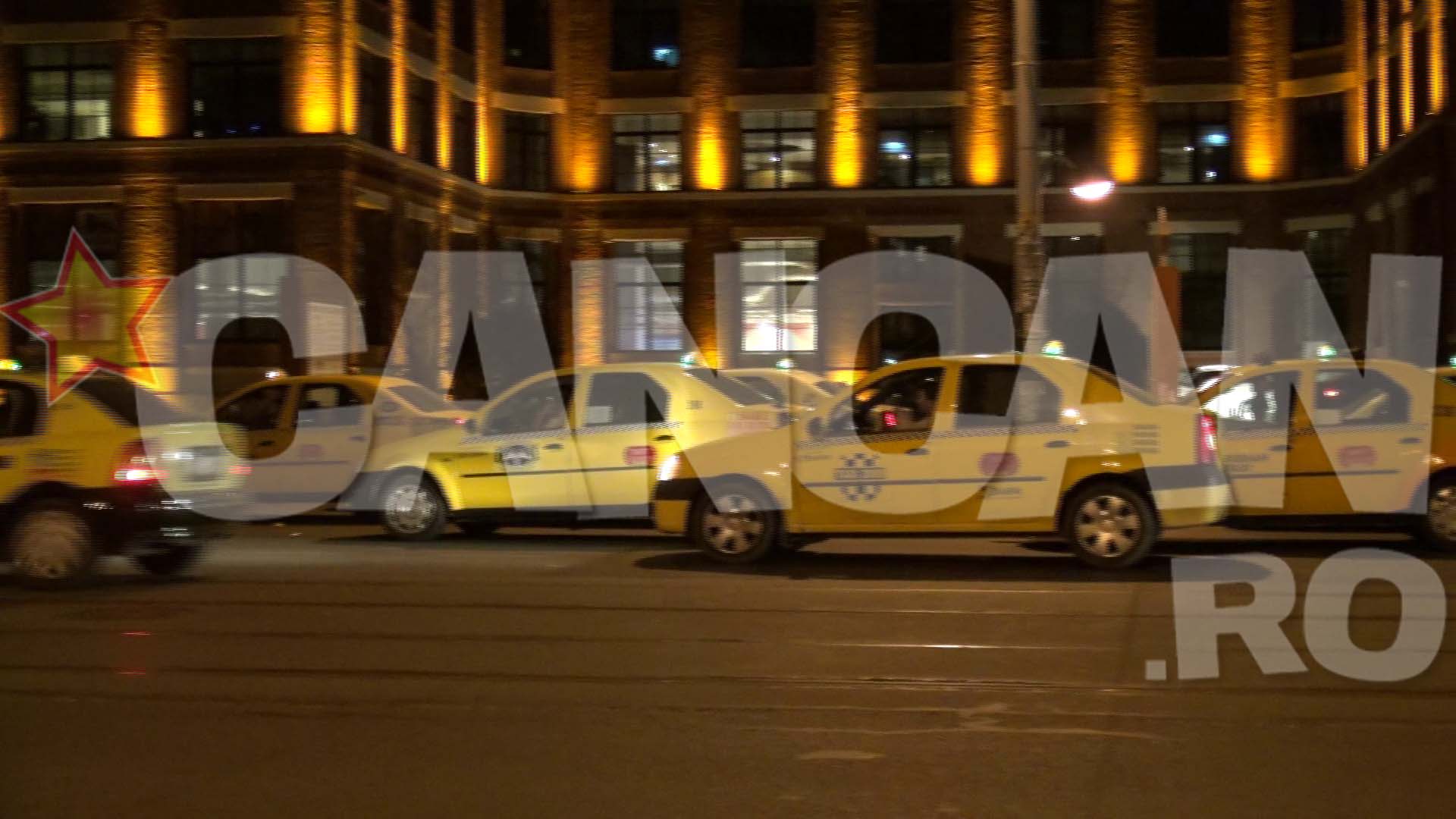 Taxiurile au blocat un bulevard din Bucuresti