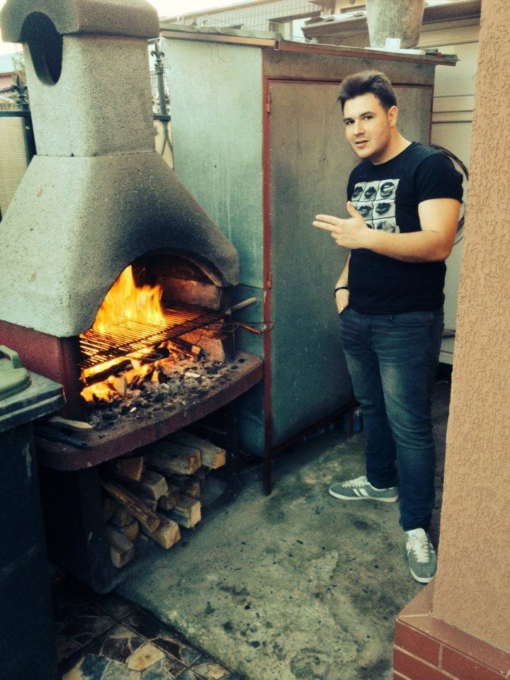 Pana la vara tanarul vrea sa aiba patratele