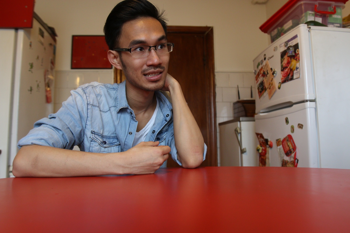 Carismaticul concurent vrea sa faca sarmale in foi de dud