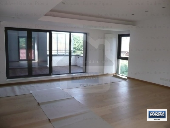 Tot in zona de Nord a Capitalei gasim un penthouse evaluat la 1.400.000 de euro