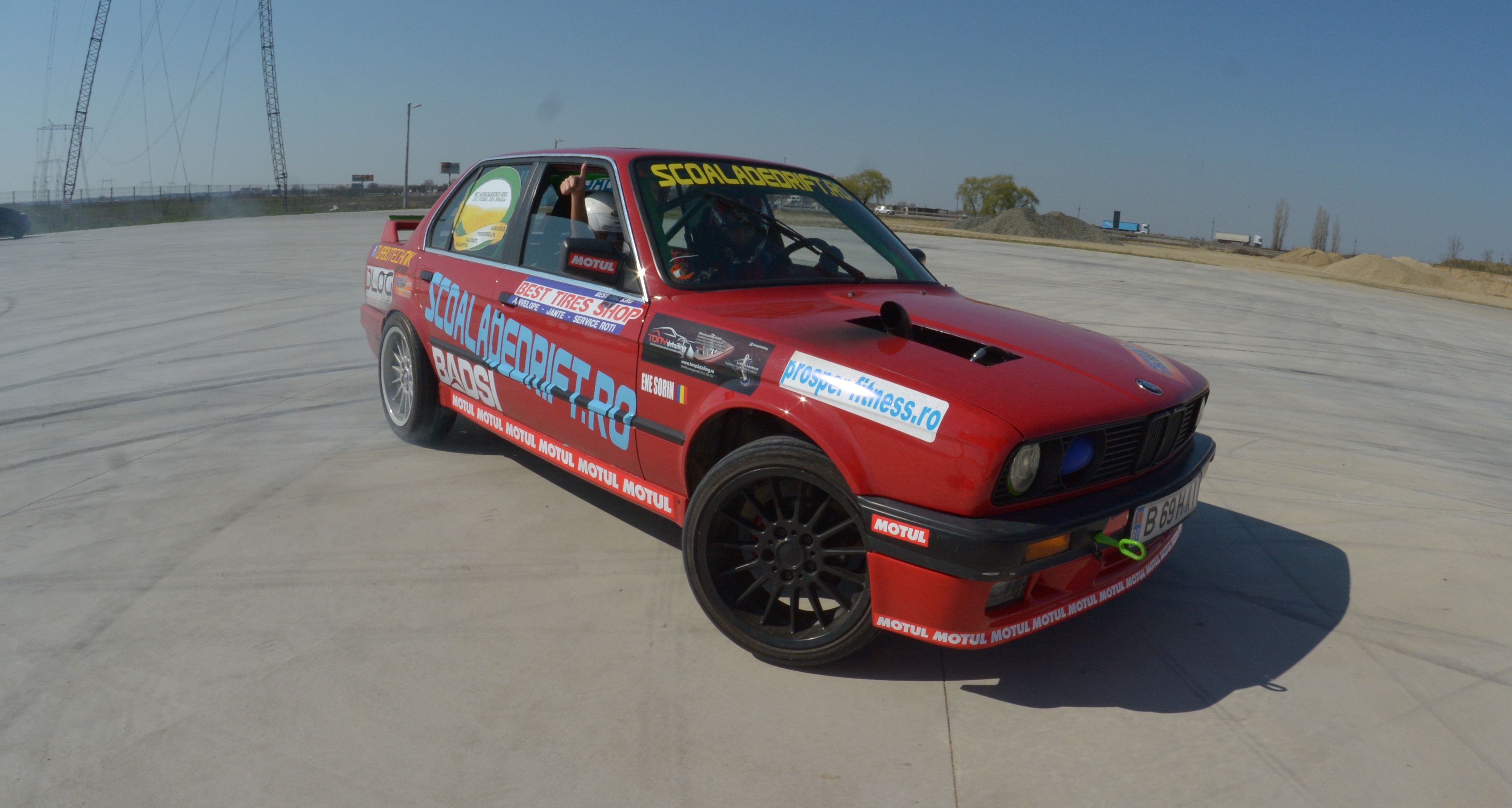 Sorin Ene este fondatorul primei scoli de drift din Romania