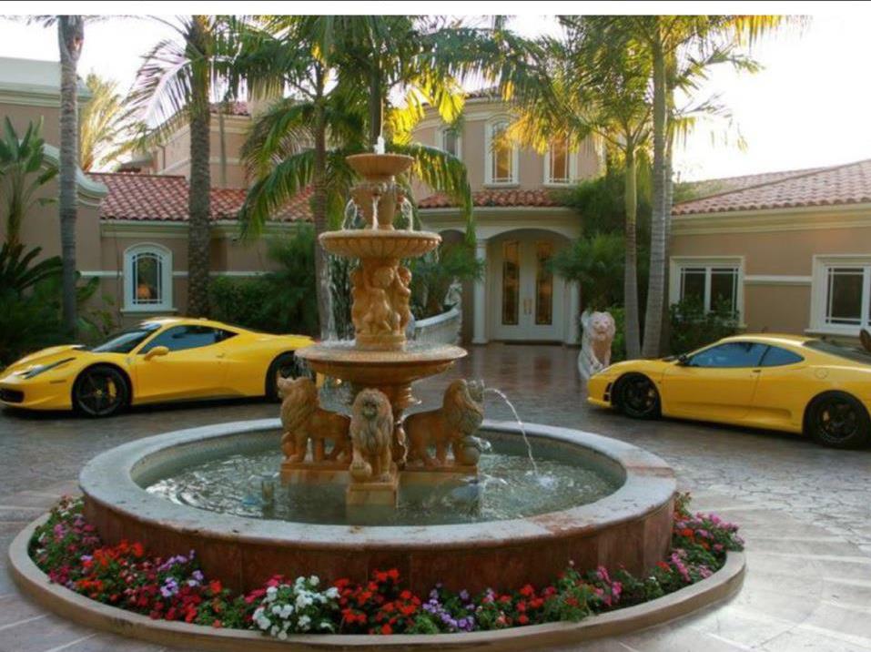 casa lui Nick a fost prada de hoti in urma cu cateva luni